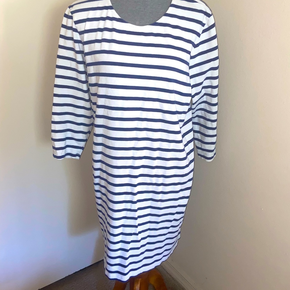 EUC Old Navy Cream & Navy Blue Stripe Dress